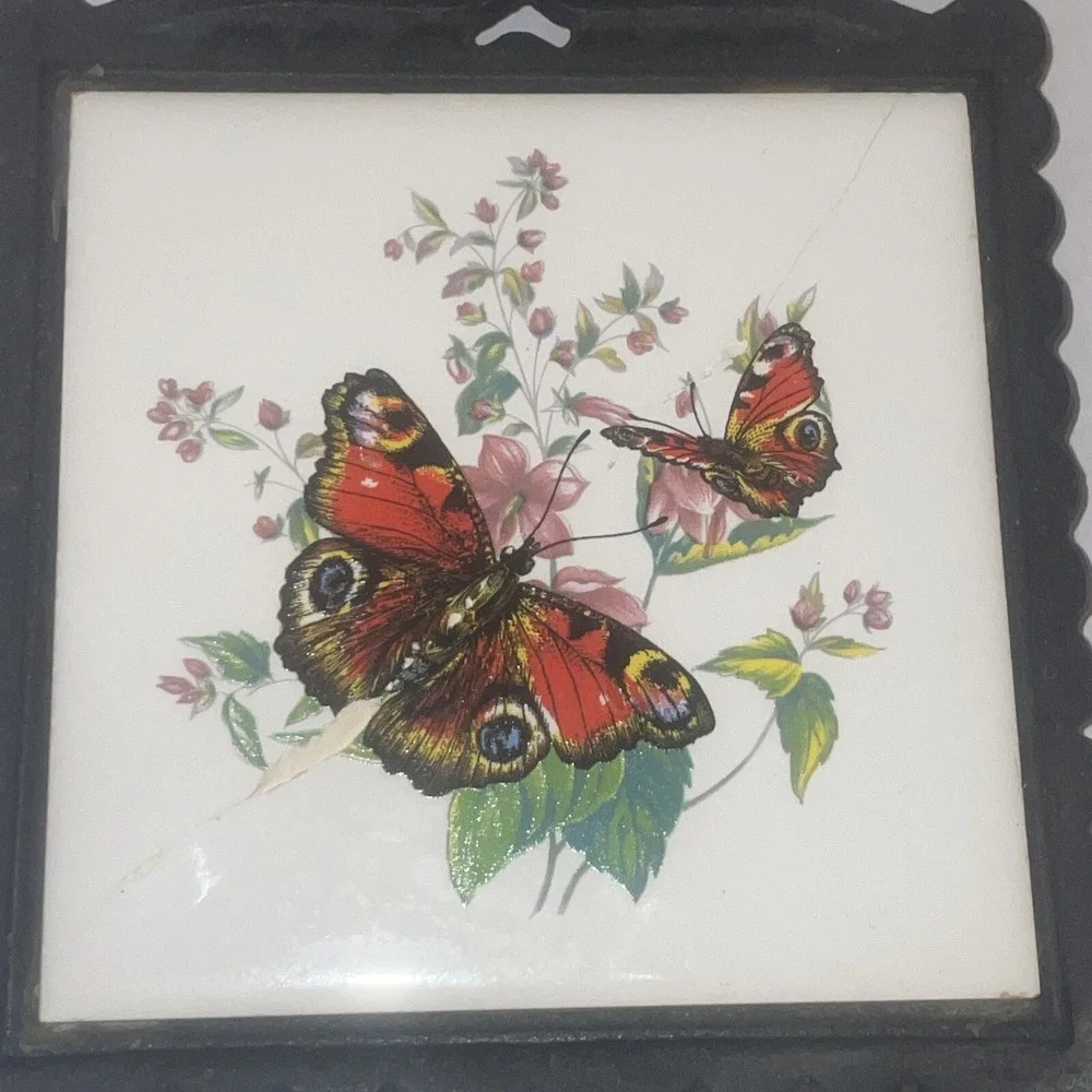 Vintage Cast Iron Trivet 4x4‎ Tile Hanger Butterflies